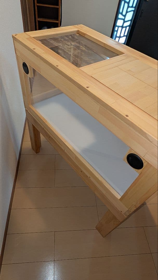 赤松集成材18ミリ幅90縦45奥行45全面アクリル板仕様木材オイル仕上げ！