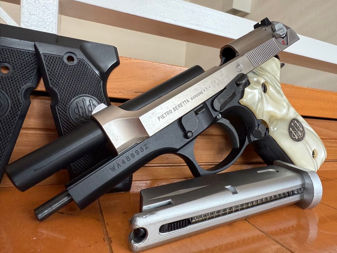 WA ベレッタ M92FS アルタモント ホワイトパールグリップ ガスガン