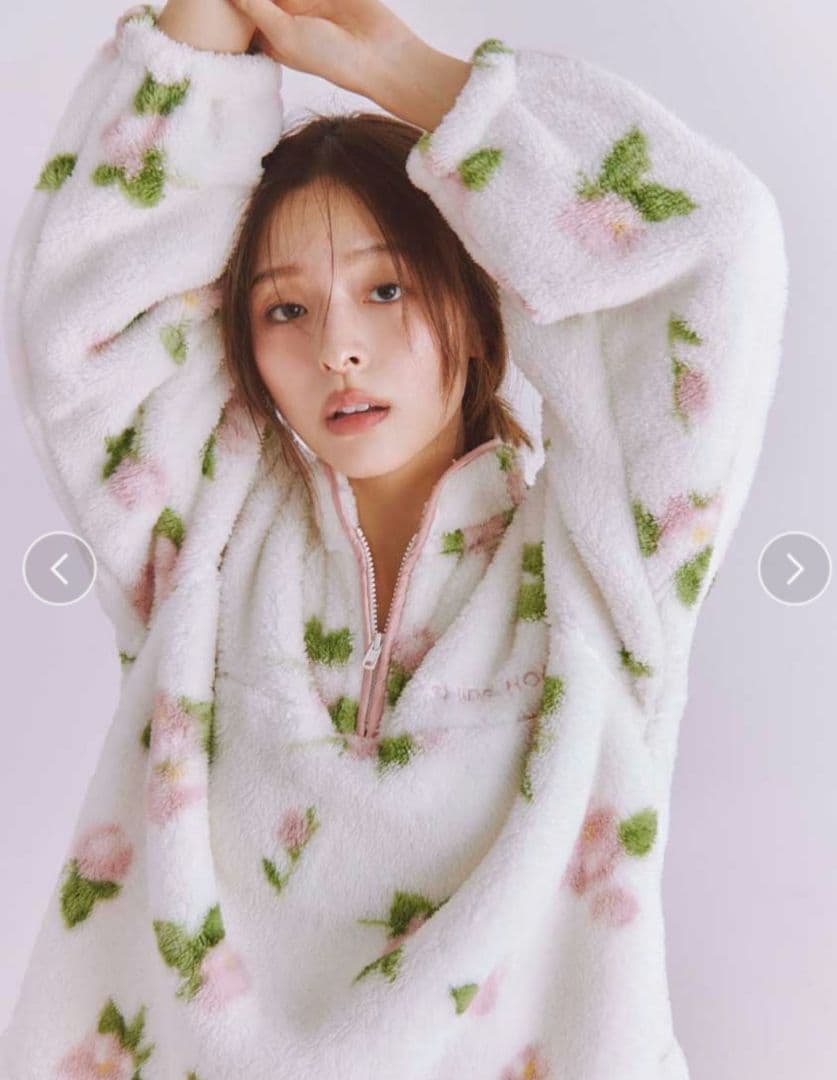 SNIDEL  ボアフリースハーフジップトップス