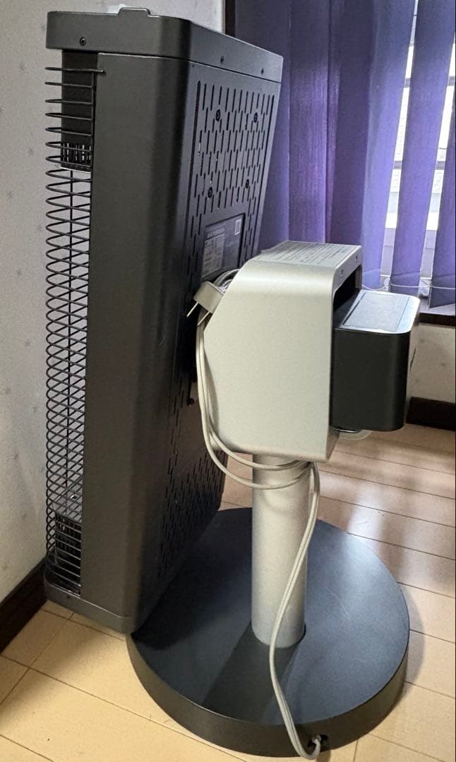 タワー型電気ヒーター ブラック/グレー