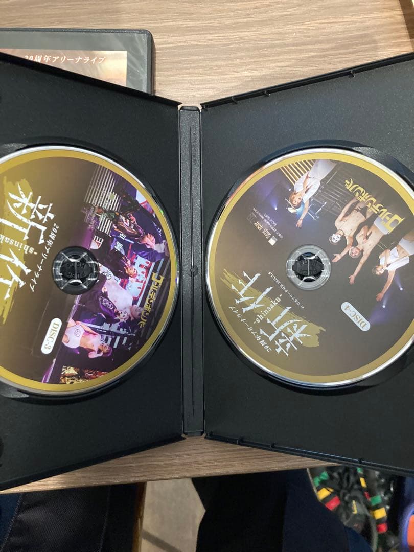 ゴールデンボンバー 20周年アリーナライブ 新作　旧作　DVD