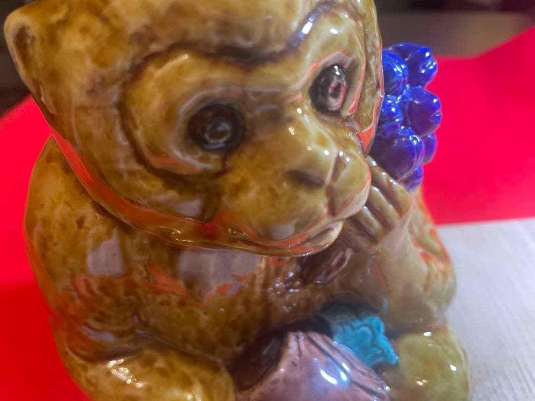 朝蔵五十吉　九谷焼陶器製 猿の置物 木箱付き