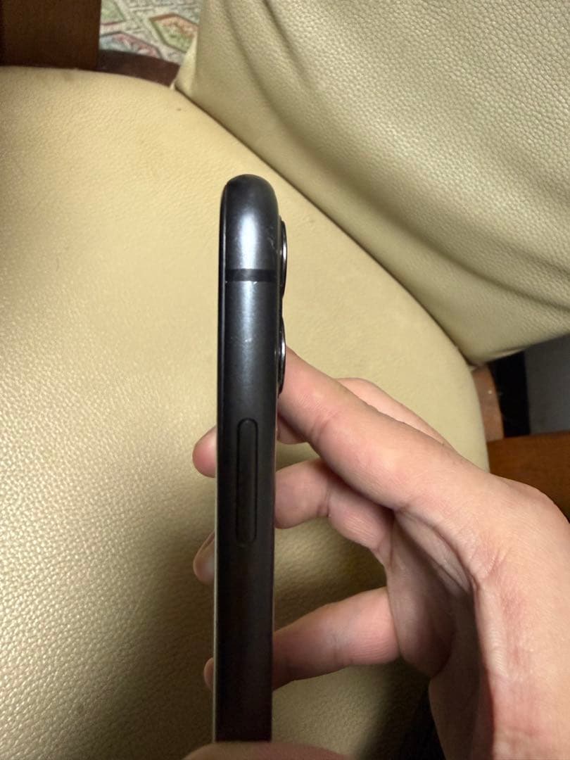 Apple iPhone 11 ブラック 本体　ジャンク扱い