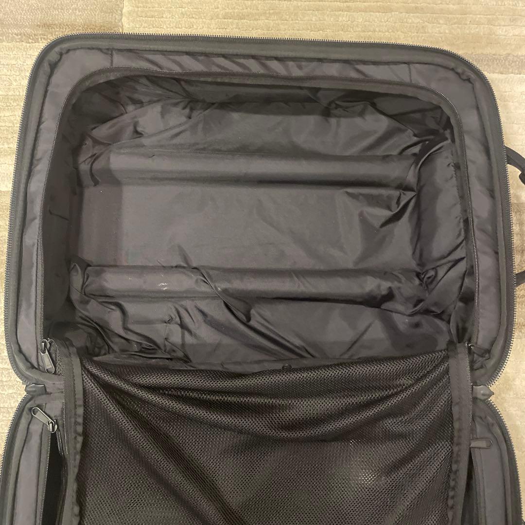 ノースフェイス　キャリーケース　スーツケース
