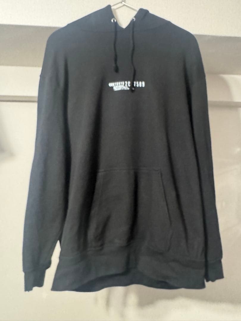 激ロックコラボ 椎名 立希×AILE VIVANTES プルオーバーパーカー