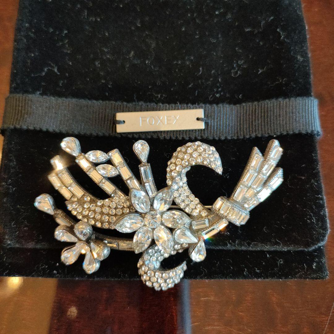 foxey フォクシー フラワー ブローチ クリスマス