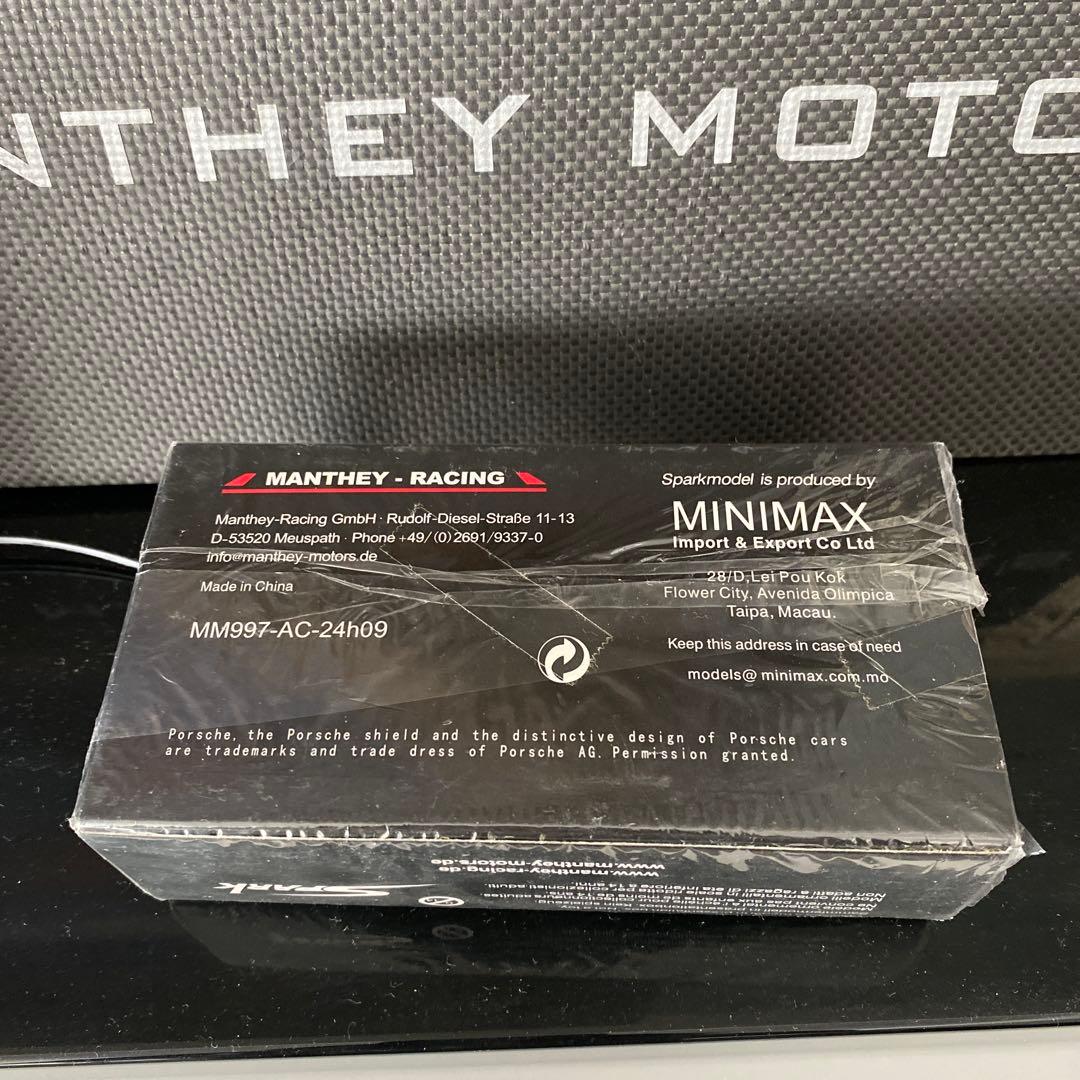 ミニカー MantheyRacing Porsche 911 GT3 RSR 2009