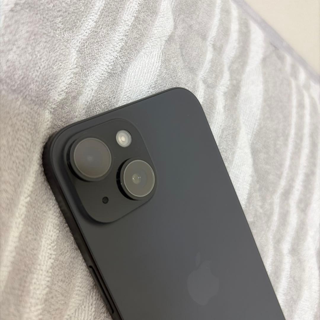 iPhone15 ブラック 128GB SIMフリー 保護フィルムセット