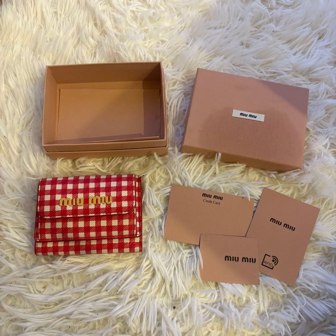 【希少】ミュウミュウ 三つ折財布 ギンガムチェック レッド