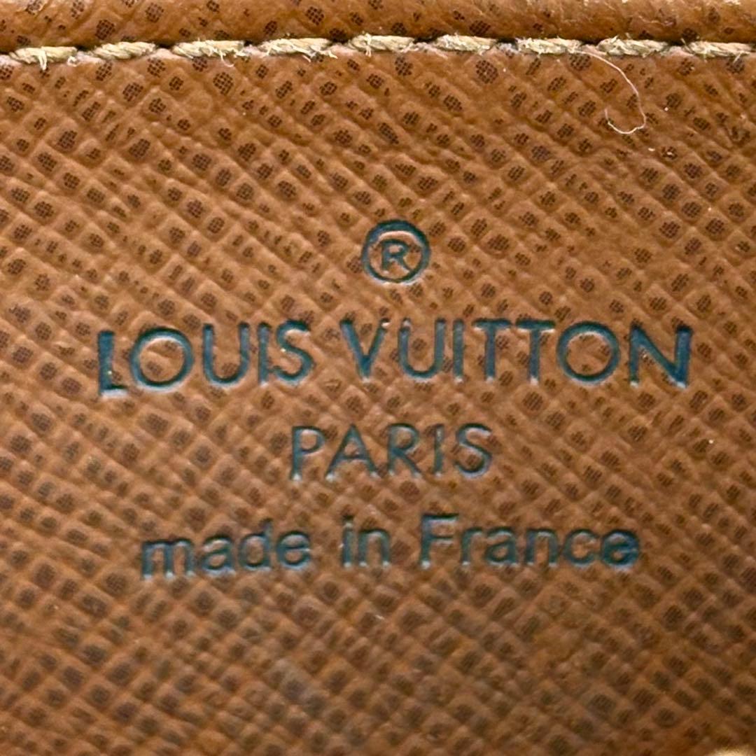 ルイヴィトン　モノグラム　パース　小銭入れ　M60067