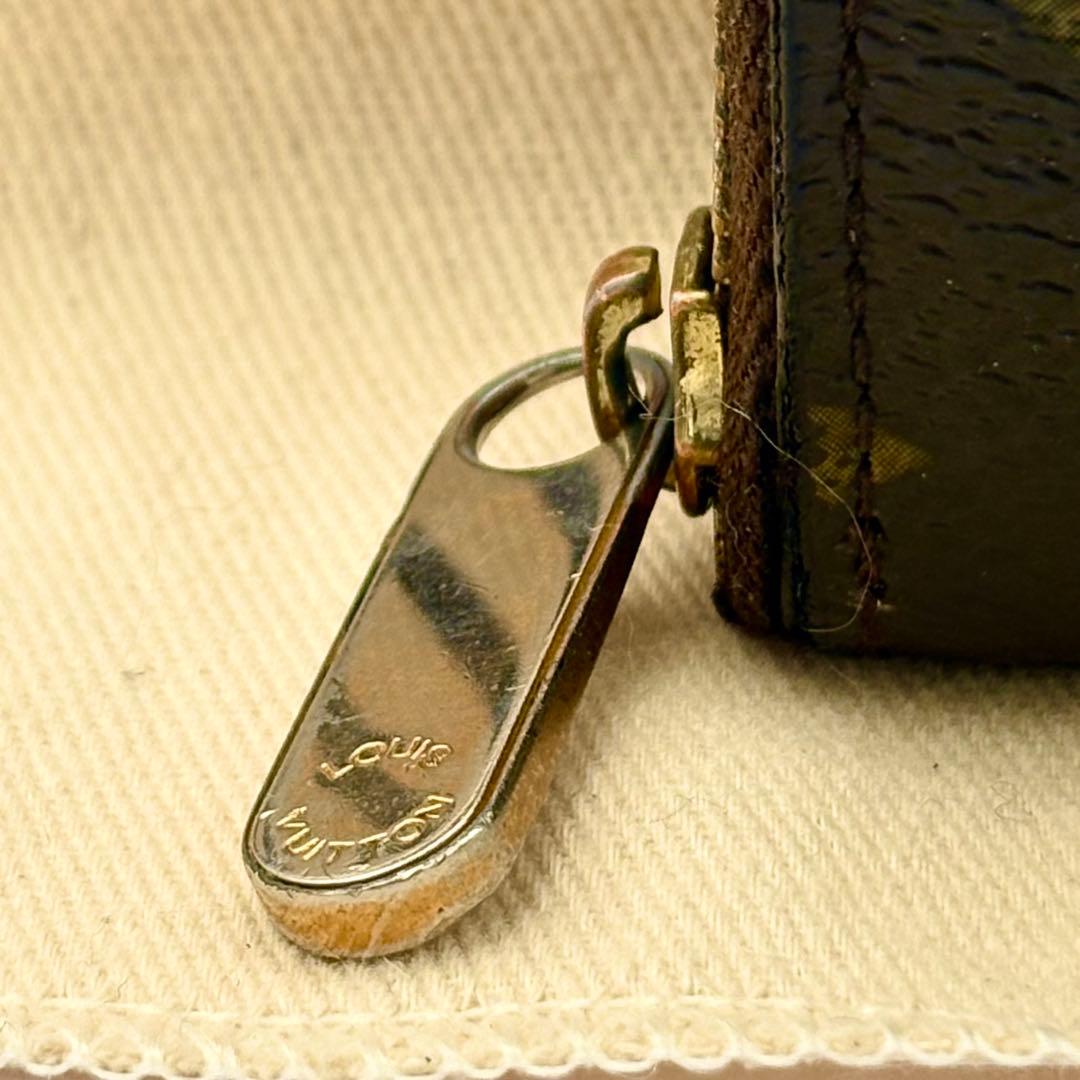 ルイヴィトン　モノグラム　パース　小銭入れ　M60067