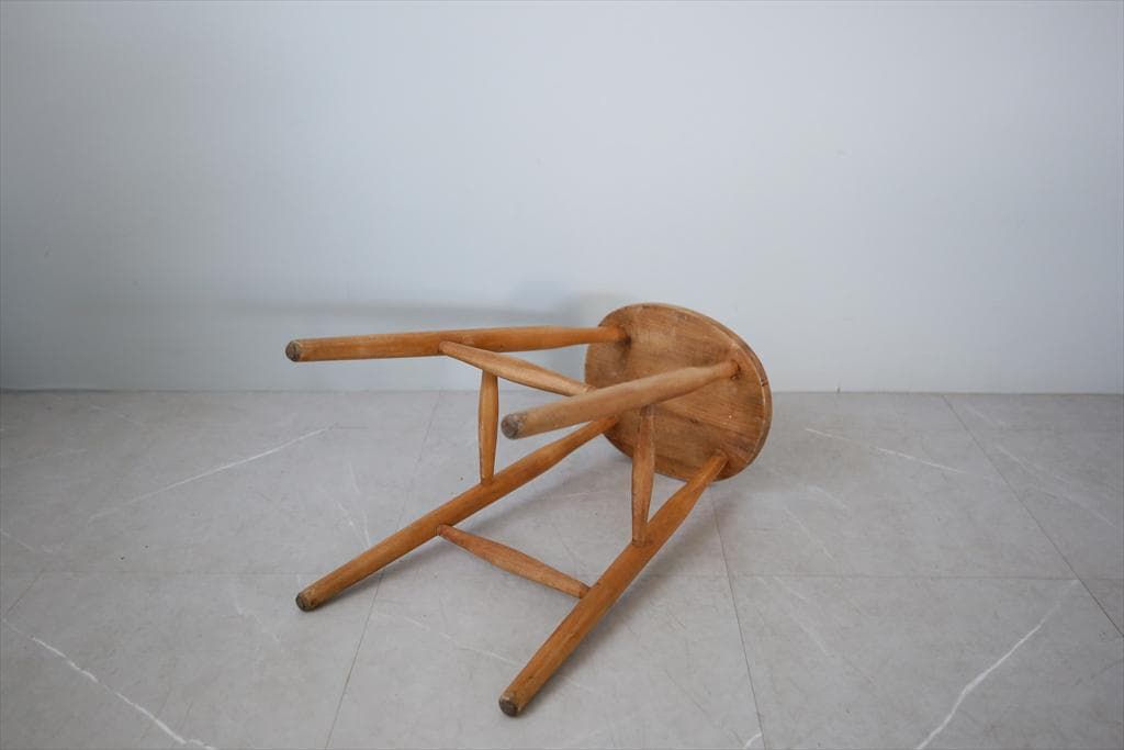 英国アンティーク木製スツール/丸椅子イス/踏み台/腰掛け/飾り棚(92-107)