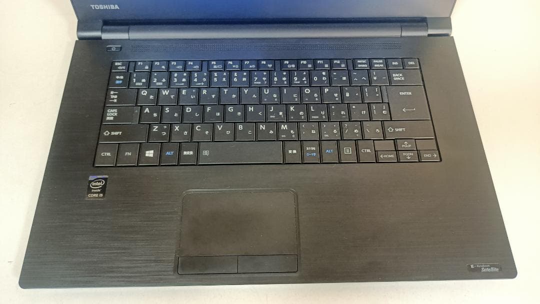 美品ノートパソコンTOSHIBA第五世代Corei5 SSD512Gメモリ16G