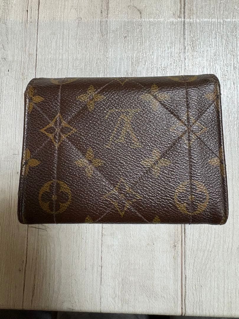 LOUIS VUITTON エトワール ポルトフォイユ コンパクト