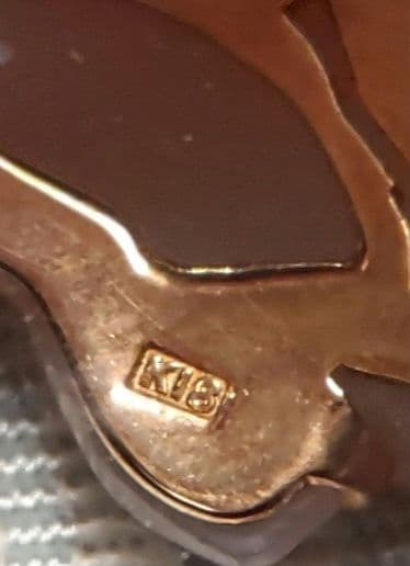 鯉　ブローチ　金属　天然石　K18