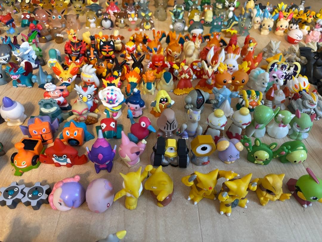 ポケモンキッズ 約710体とモンコレなどおまけ38体のセット　初代　初期多数