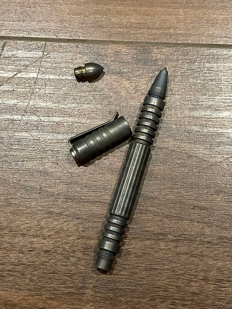 Rick Hinderer タクティカル　ペン　チタン