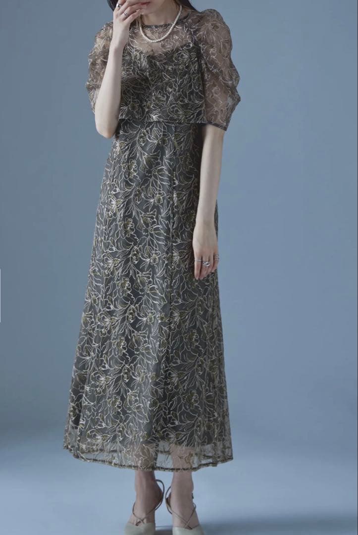 etoll. 刺繍レースレイヤードドレス S