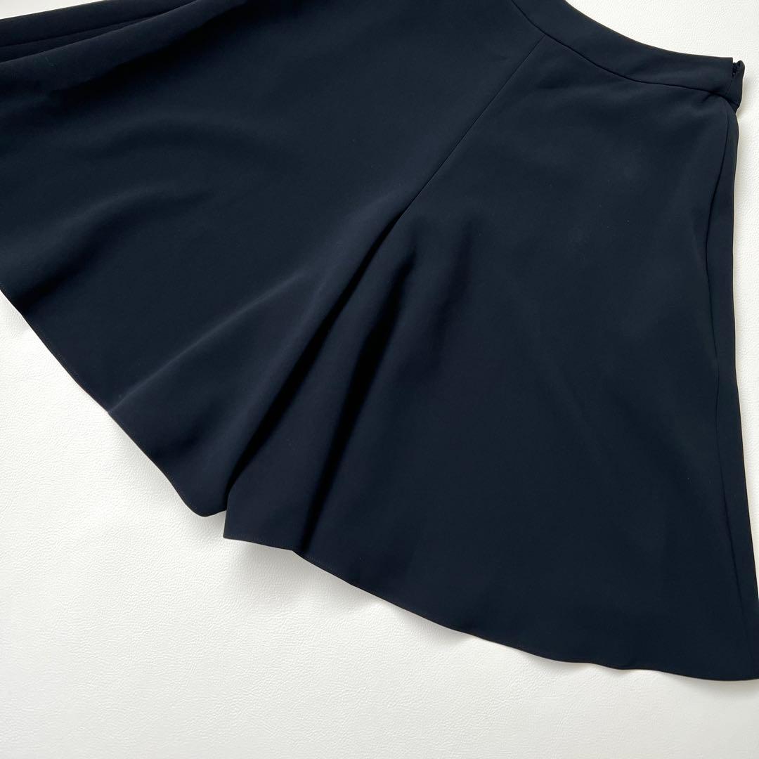 良品 Rene ルネ　キュロット ハーフパンツ　ネイビー　綺麗め　34