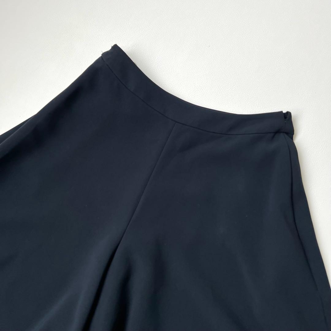 良品 Rene ルネ　キュロット ハーフパンツ　ネイビー　綺麗め　34