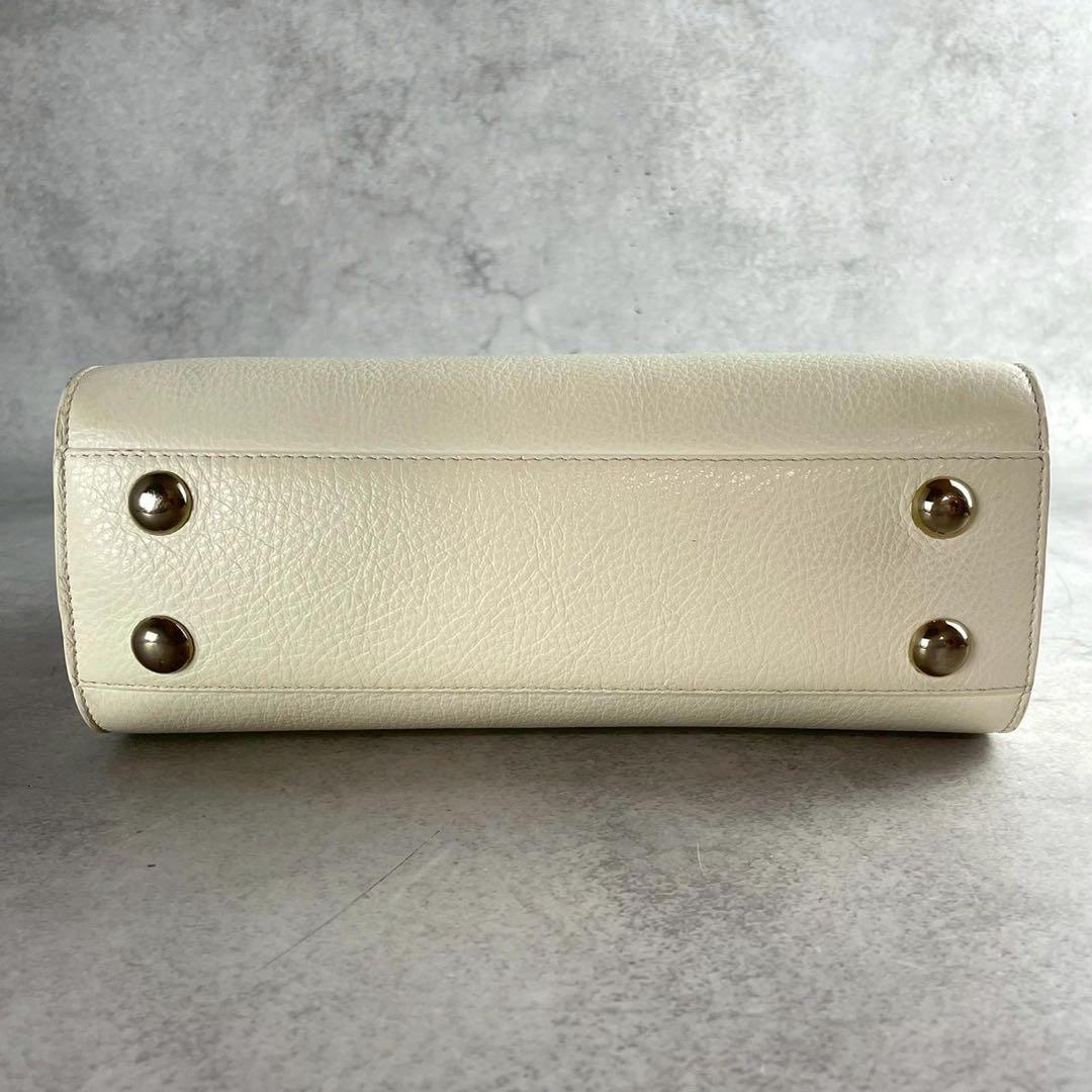 ✨美品✨ジミーチュウ　ライリー　ハンドバッグ　2way レザー　アイボリー