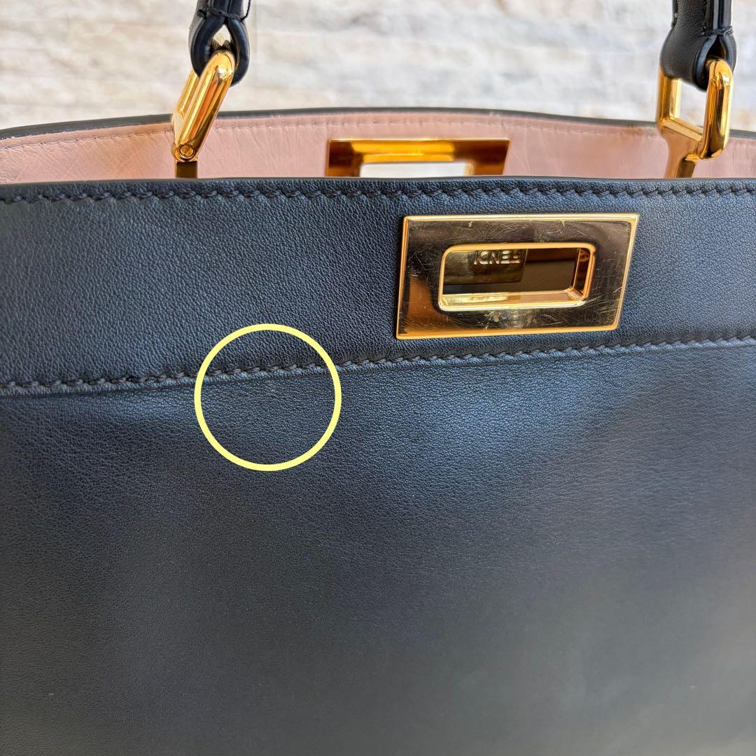 フェンディ　ピーカブー アイシーユー スモール　ブラック