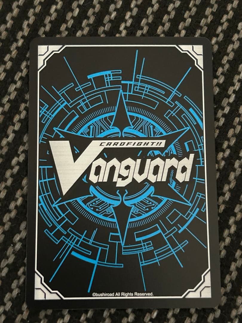 ヴァンガード 水照の魔導姫 ルーテシア LSR プレイ用