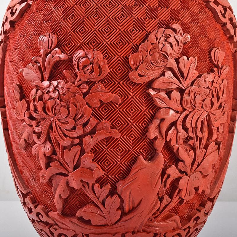 中国　剔紅　堆朱　内七宝　花文瓶　高さ約30㎝　唐木台付　一對　F　R7851B