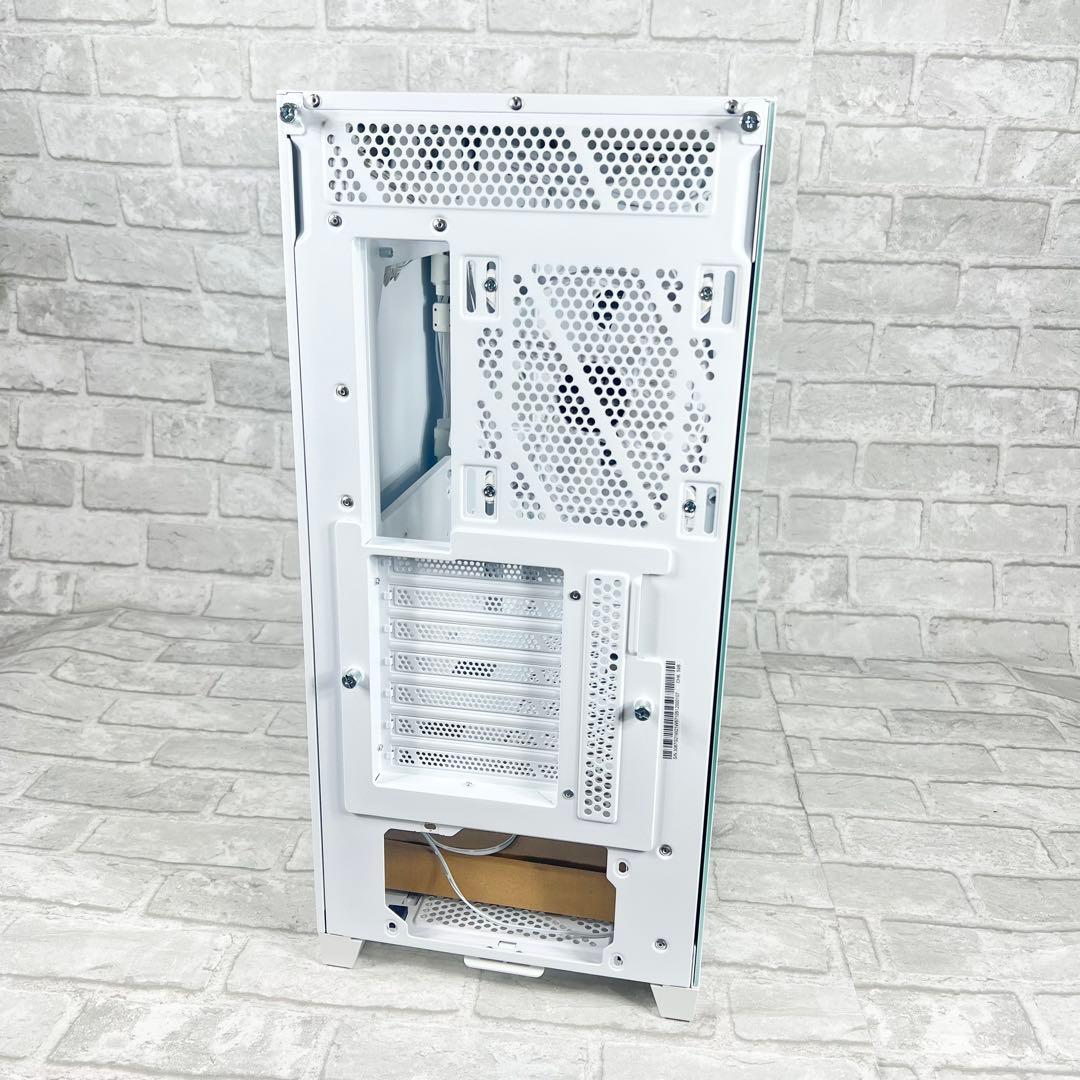 MSI MPG GUNGNIR 300R AIRFLOW WHITE　pcケース