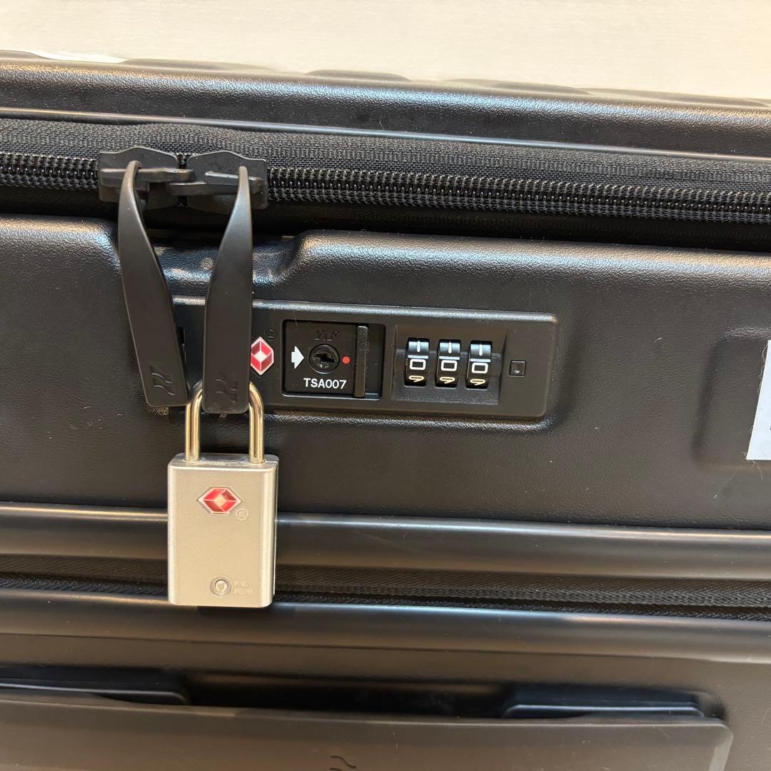 新品タグ付き　LOJEL Cubo L 100L スーツケース