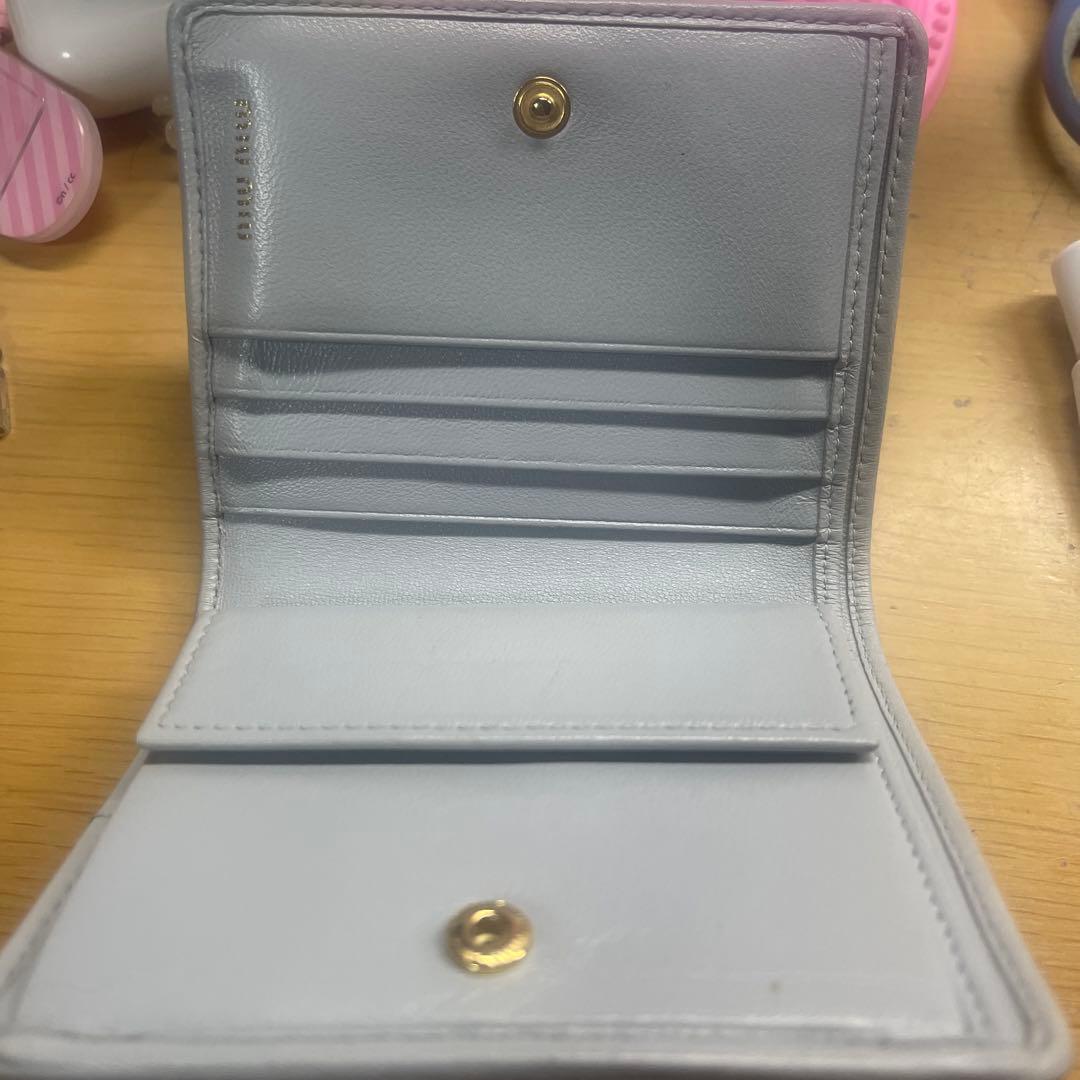 miu miu 二つ折り財布 ライトグレー