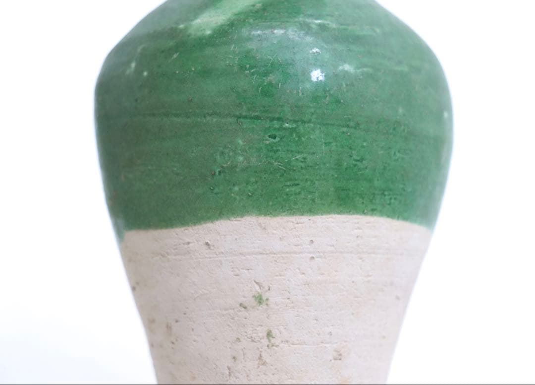 中国　唐時代　緑釉瓶　アンティーク　送料込み260104