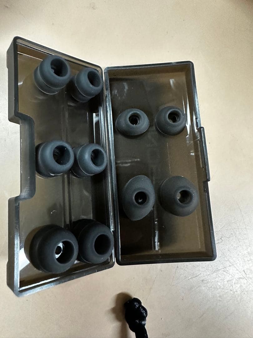 NOBLE イヤホン　focus pro