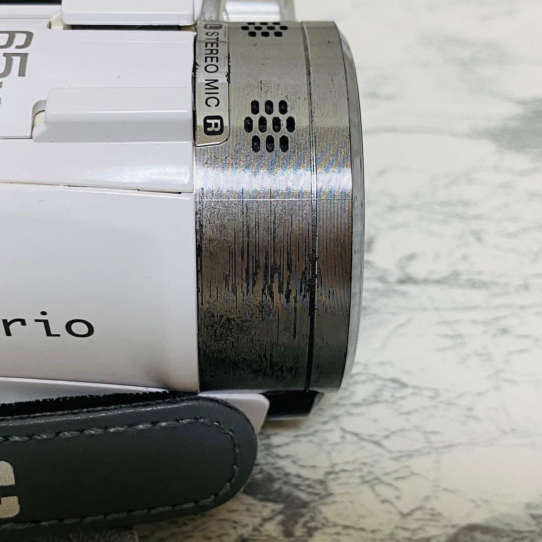 JVC ビデオカメラ GZ-E765-W Everio エブリオ 2014年製