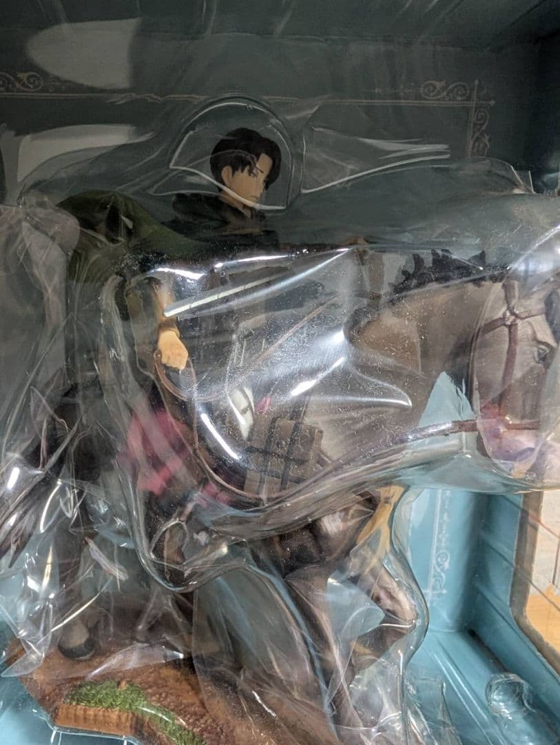 進撃の巨人 一番くじ 壁外調査女型捕縛作戦 B賞 リヴァイ騎馬フィギュア