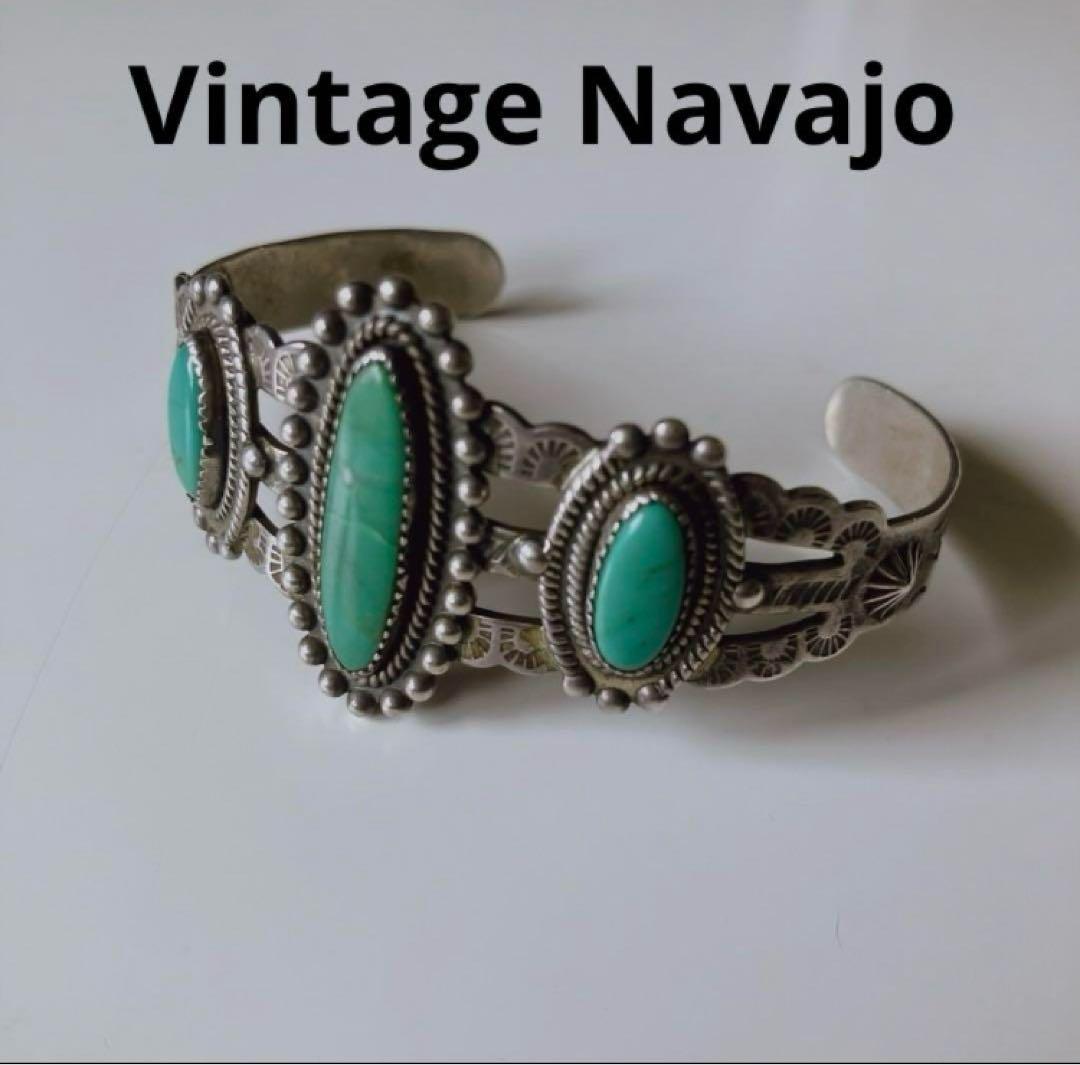 にゅーん様おまとめ｜ターコイズシルバーバングル×2とオパールネックレス