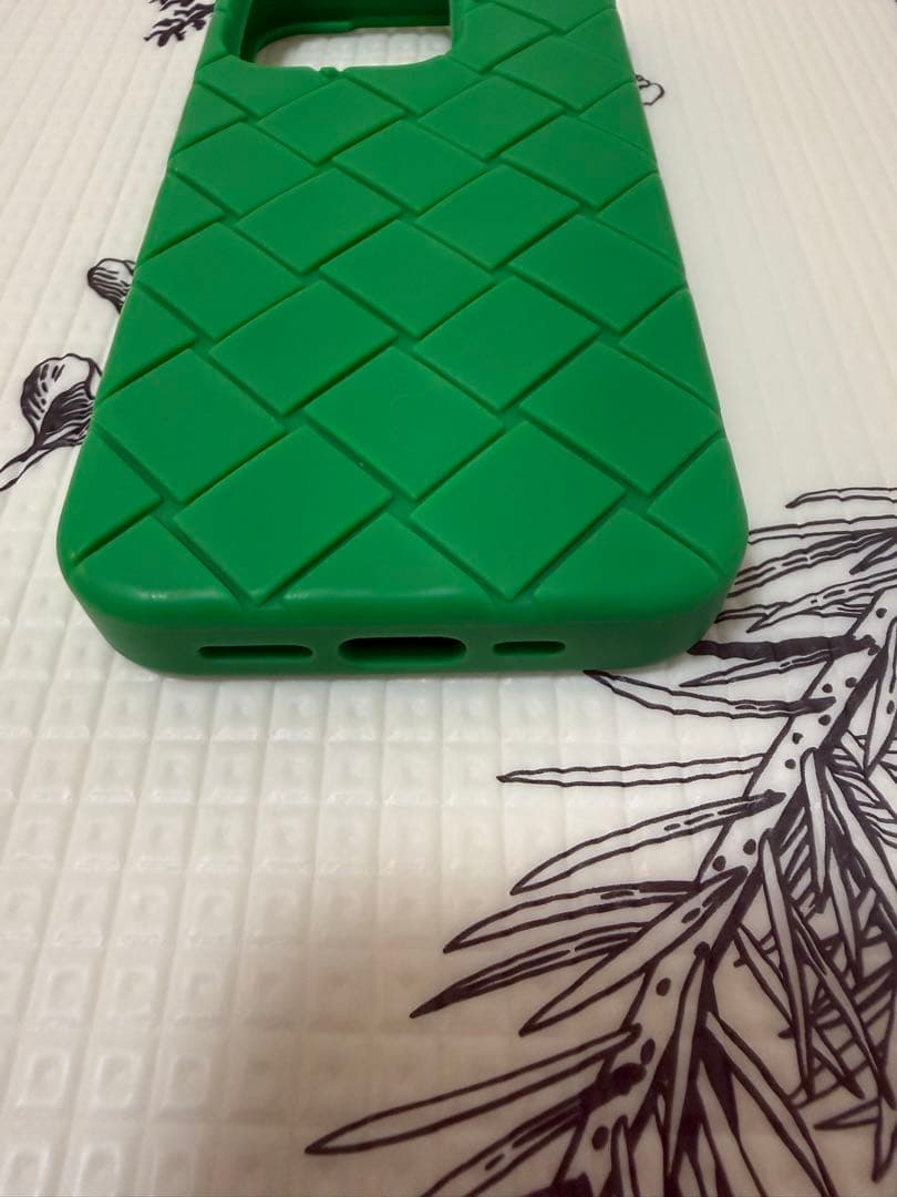 ボッテガヴェネタ iPhone16 pro ケース iPhoneケース