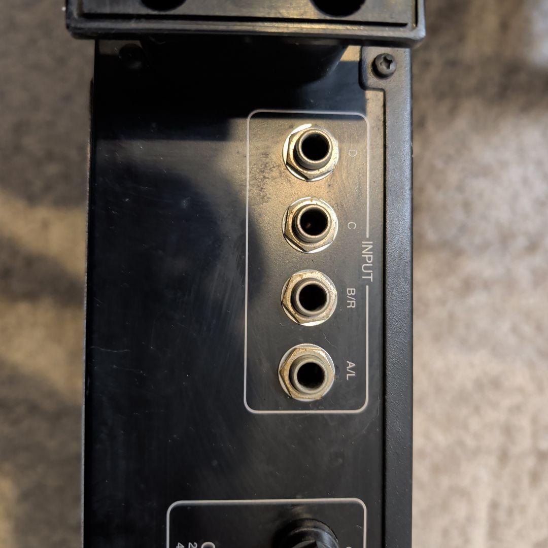 YoshiYuu　　　P2040パワーアンプ（3台）