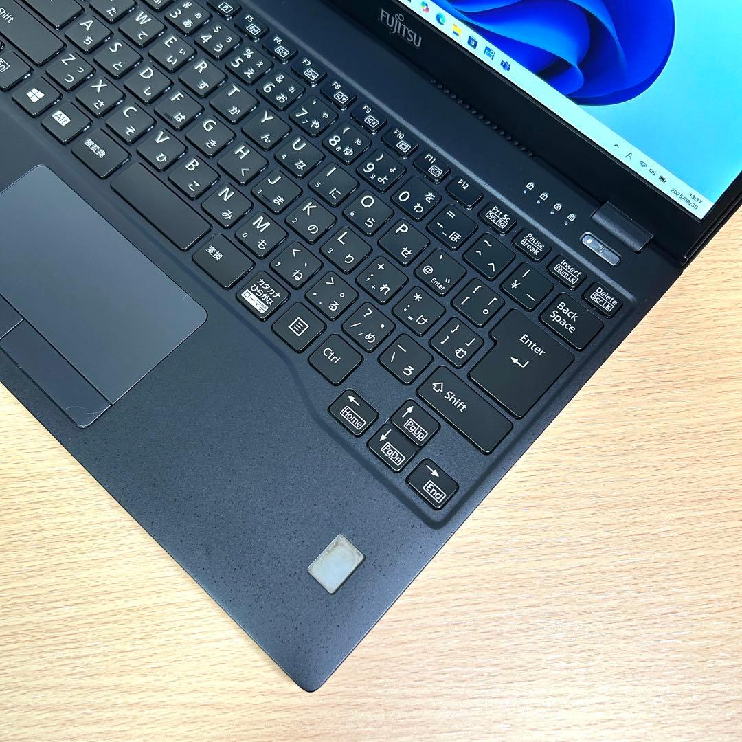 美品 富士通 LIFEBOOK U9310/D i7 16GB 256GB