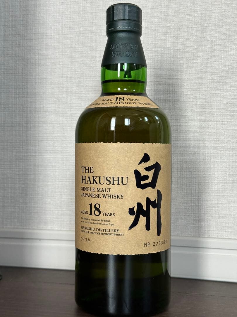 白州 18年 シングルモルトウイスキー ボックス付き 700ml