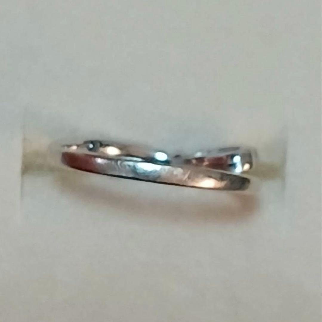 リボンピンキー リング ダイヤ