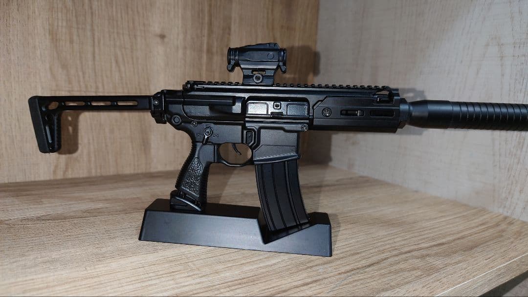 精巧1/3スケール　ミニチュア模型　SIG MCX