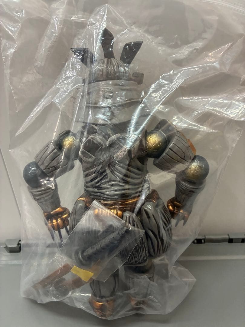 至高玩具　武士　ソフビ