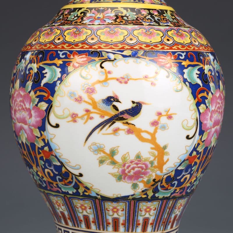 景徳鎮  花瓶  乾隆官窯浄瓶   装飾品工芸品 美術品 置物