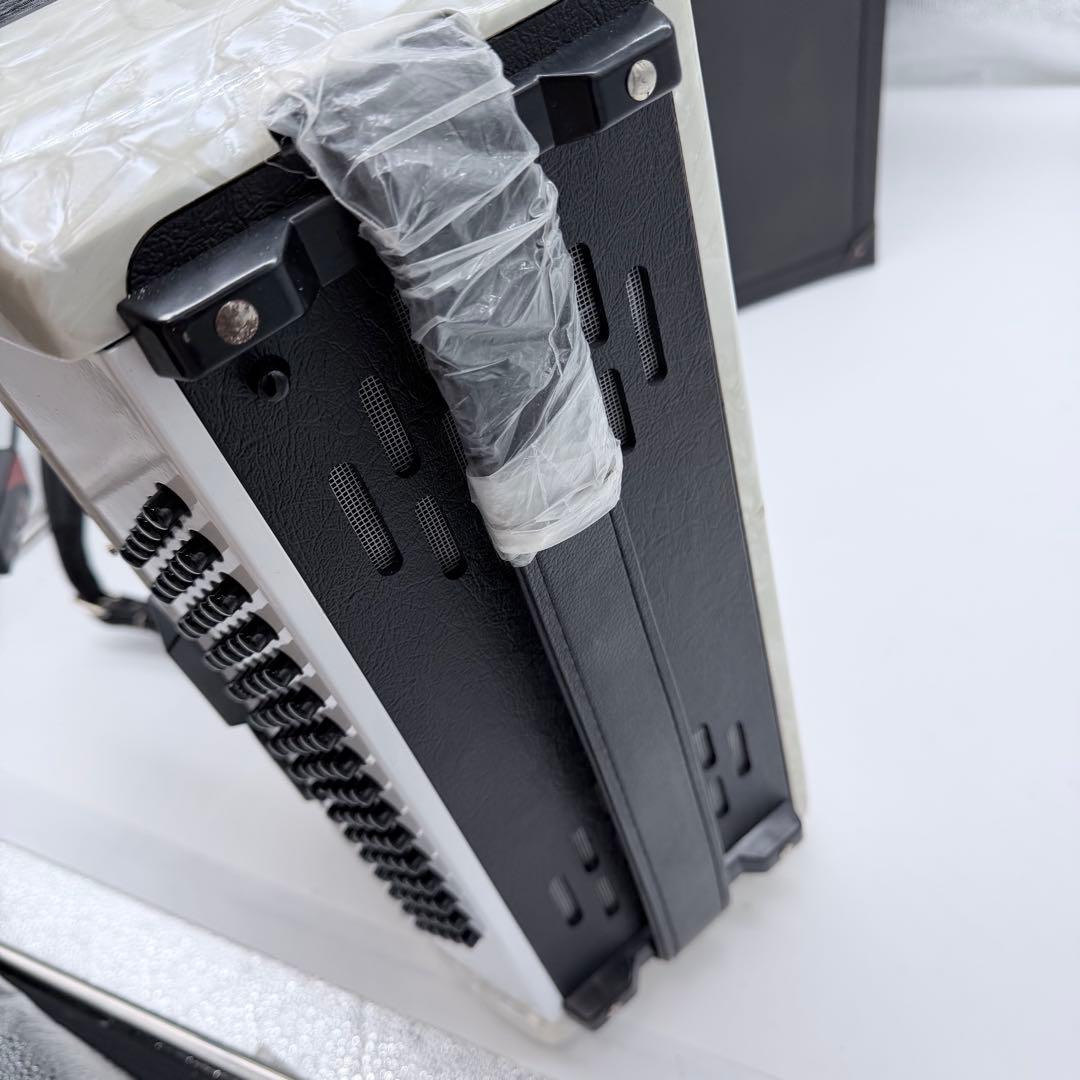 TOMBO　アコーディオン　J80C