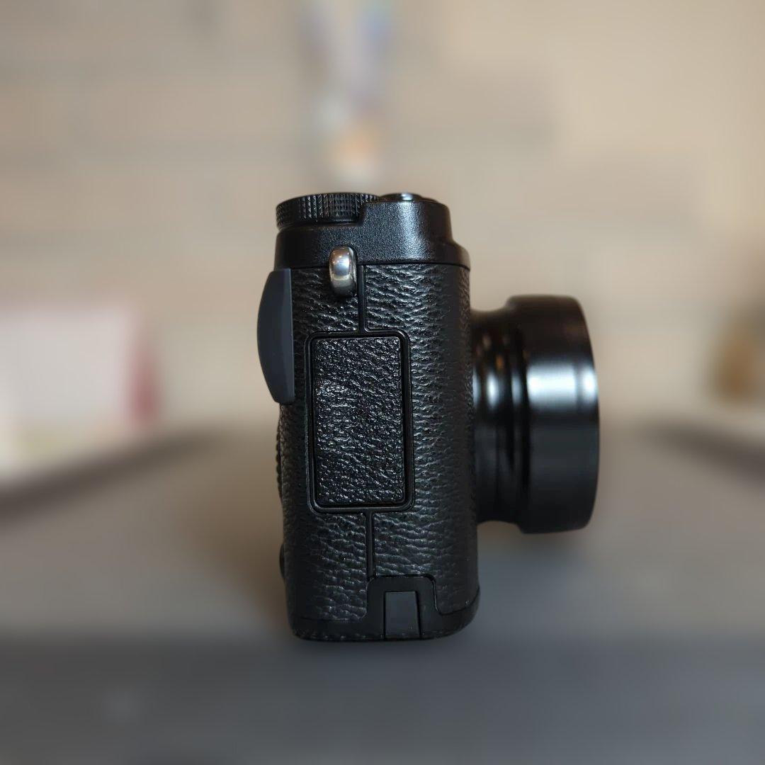 ♫超美品　Fujifilm X10 コンパクトデジタルカメラ