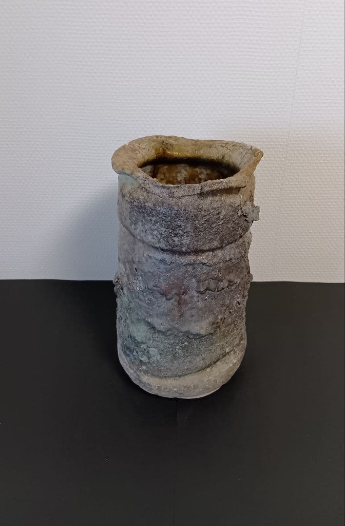 【茶道具】花入れ 信楽焼 杉本貞光 作