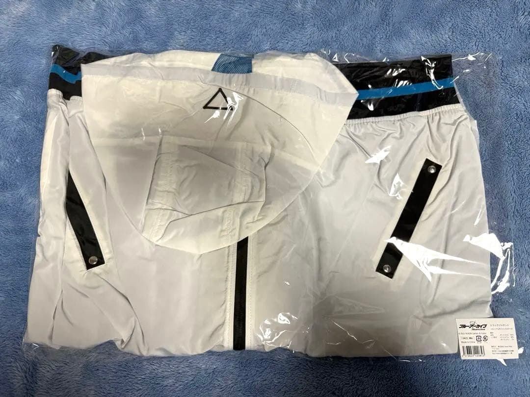 【新品未開封】ブルアカ4thトラックジャケット（ミレニアムサイエンススクール）