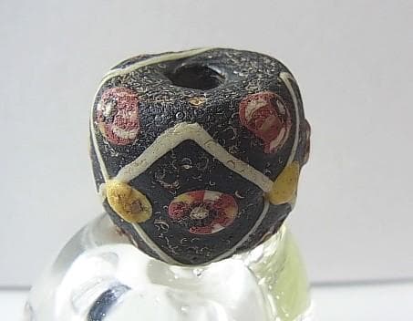 ★K0506★古代とんぼ玉 (A54)　北欧　バイキング　特大　ガラスビーズ