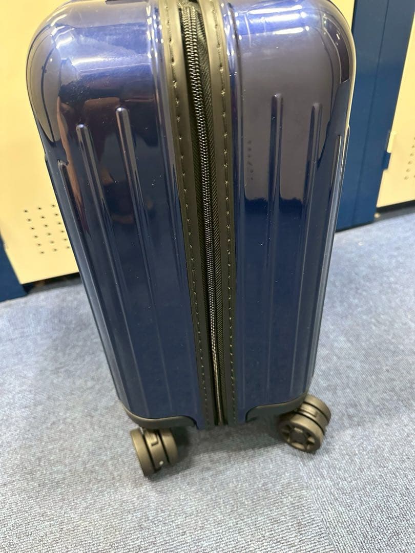 RIMOWA Essential Lite Cabin Mini ダークブルー